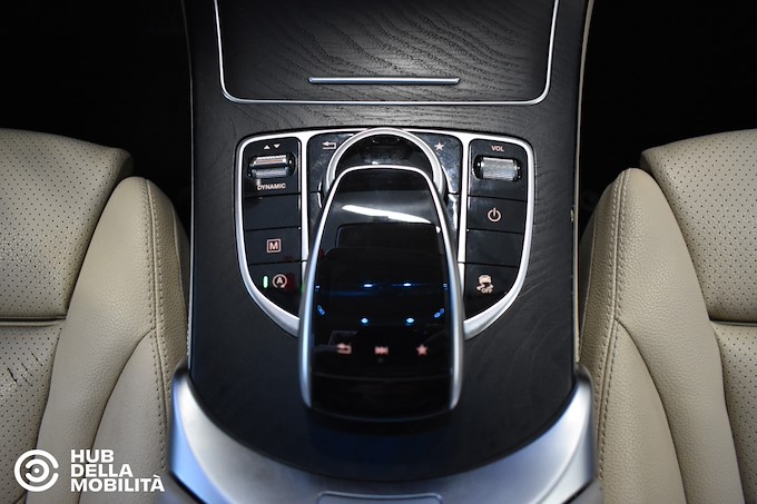 MERCEDES-BENZ GLC 220 d 4Matic Sport